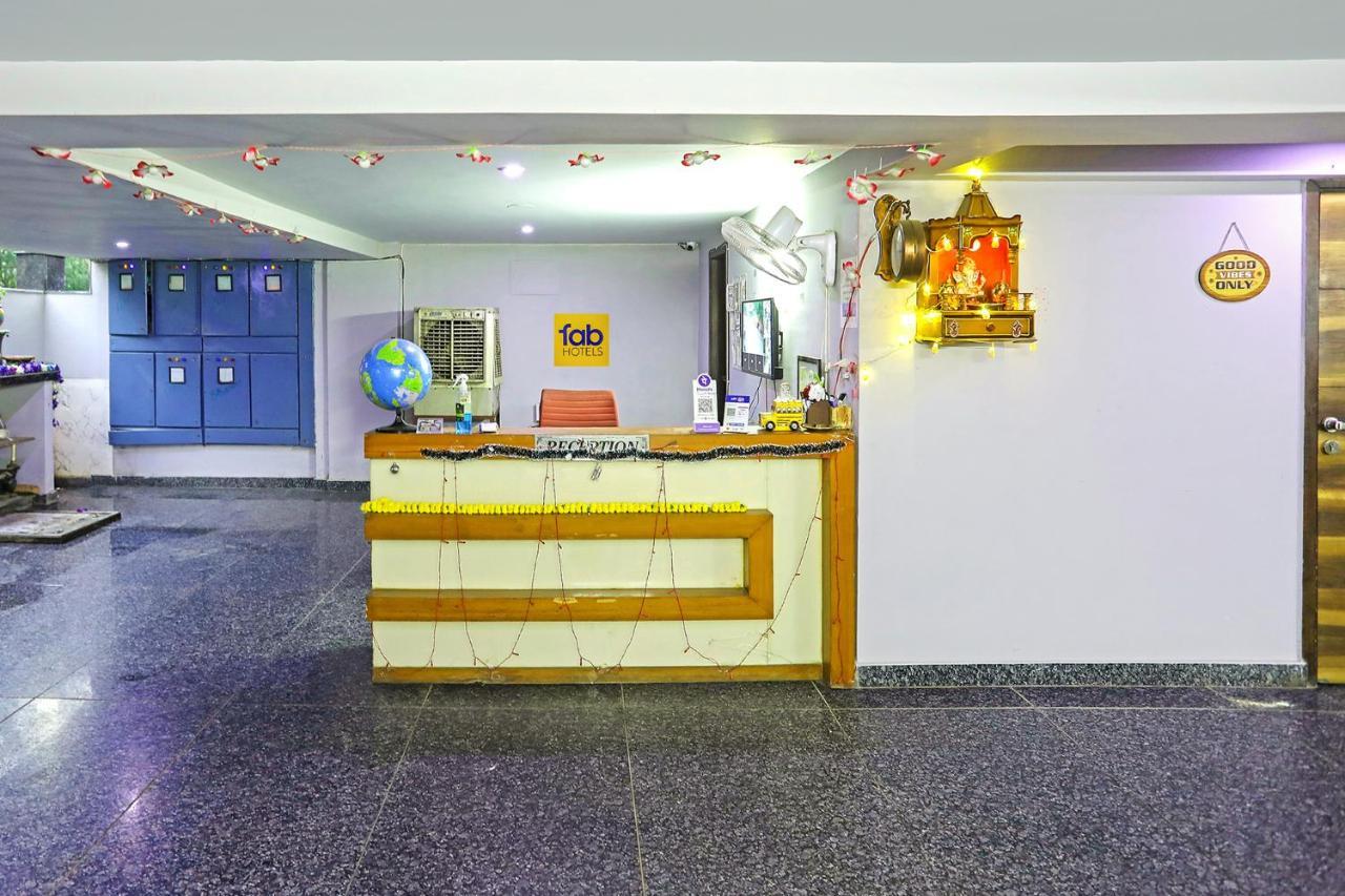 Fabhotel White House Bnb - Nr Yashobhoomi Convention Centre Delhi  Luaran gambar